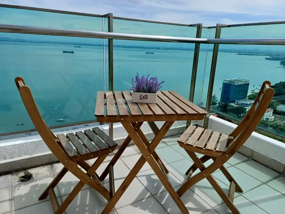 Mansionone Gleneagles Superb Seaview 8Pax 2Bedrooms 1Bathroom By Amrayhomes location
