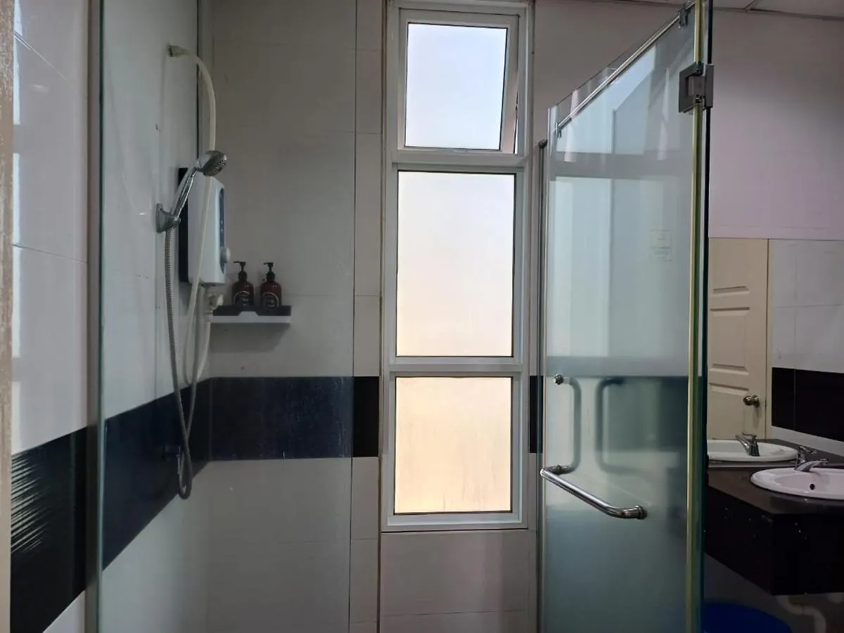 Apartment Mansionone Gleneagles Superb Seaview 8Pax 2Bedrooms 1Bathroom By Amrayhomes George Town