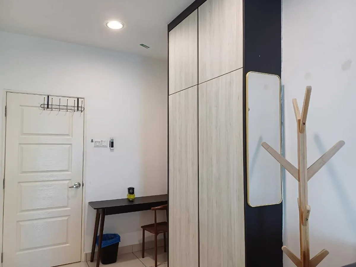 Mansionone Gleneagles Superb Seaview 8Pax 2Bedrooms 1Bathroom By Amrayhomes George Town
